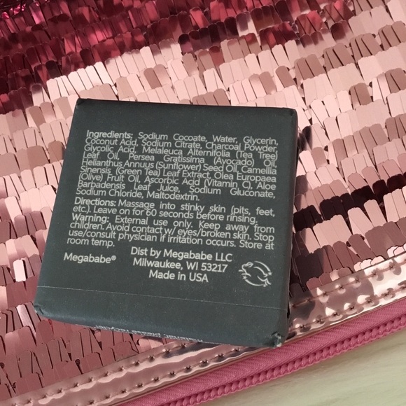 3 for $15/MegaBabe Detoxifying Underarm Bar - Picture 2 of 2